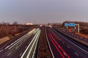 Die Autobahn GmbH des Bundes: 85. Geburtstag Schkeuditzer Kreuz