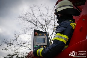 FW Hennef: Lehrgang für Drehleiter - Maschinisten bei der Feuerwehr Hennef