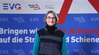 EVG Eisenbahn- und Verkehrsgewerkschaft: EVG Bayern: Carola Schein fordert #mehrAchtung