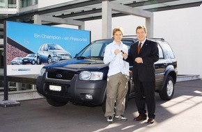 Ford-Werke GmbH: Formel-1-Pilot Heidfeld fährt Ford Maverick
