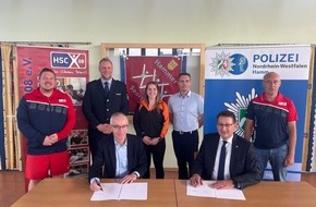 Polizeipräsidium Hamm: POL-HAM: Gemeinsam fit - Polizei und HSC unterzeichnen Kooperationsvertrag