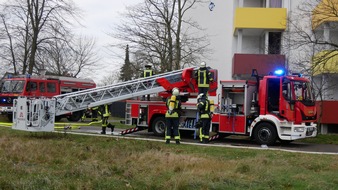 Freiwillige Feuerwehr Celle: FW Celle: Wohnungsbrand im 6. OG eines Wohnkomplexes