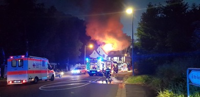 Polizeidirektion Neustadt/Weinstraße: POL-PDNW: Brand einer leerstehenden Gaststätte