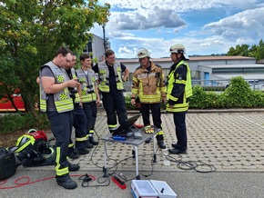 KFV-CW: Leergutautomat in Brand / Einkaufsmarkt evakuiert