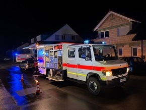 KFV Bodenseekreis: Großbrand in Neufrach - Feuerwehr verhindert Übergreifen auf Wohnhaus