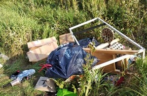 Polizeiinspektion Nienburg / Schaumburg: POL-NI: Müllentsorgung im "Scheier Bruch"