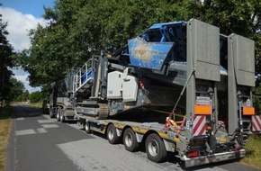 Polizeiinspektion Emsland/Grafschaft Bentheim: POL-EL: Wietmarschen - Schwertransport erneut ohne Genehmigung unterwegs - Gewinnabsch&ouml;pfungsverfahren gegen zwei Unternehmen