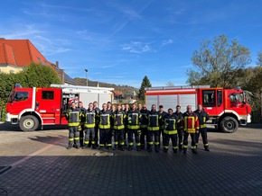 FW Beverungen: Erfolgreicher Abschluss des Maschinistenlehrgangs - Neues Fachpersonal für die Feuerwehren des Kreises Höxter