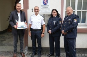 PD Limburg-Weilburg - Polizeipräsidium Westhessen: POL-LM: +++ Schutzmann vor Ort in Bad Camberg ins Amt eingeführt +++