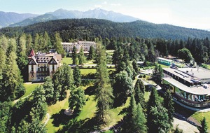 ESTHER BECK Public Relations: In eigener Sache: Das Waldhaus Flims Wellness Resort zählt neu auf die Dienste der Berner PR-Agentur ESTHER BECK PR