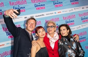 Constantin Film: KIRSCHBLÜTEN & DÄMONEN begeistert das Premierenpublikum in München