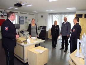 POL-WL: ++ Polnischer Polizeikommandant besucht Polizeiinspektion Harburg (Fotos) ++