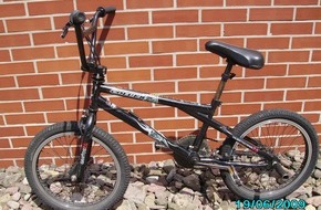 Polizeiinspektion Nienburg / Schaumburg: POL-STH: Wem gehört das Fahrrad ?