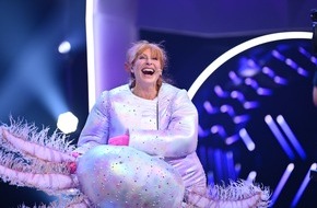 ProSieben: Bestwert! Grandiose 25,1 für #MaskedSinger / Andrea Sawatzki entpuppt sich als DAS AXOLOTL - Annemarie Carpendale ist DER TEDDY