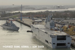 Deutsche Marine - Pressemeldung: EU-Militärausschuss überzeugt sich von maritimen Fähigkeiten - Fregatte &quot;Bayern&quot; mit &quot;EU Battle Group&quot; in Seebrügge