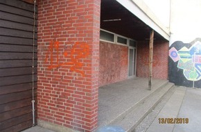 Polizei Hagen: POL-HA: Grundschule Helfe mit Graffitis besprüht