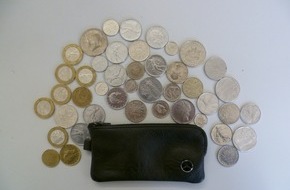 Polizei Münster: POL-MS: Wer vermisst diese Schlüsseltasche mit ausländischen Münzen?