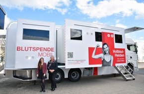 Mobilize Financial Services, eine Marke der RCI Banque S.A. Niederlassung Deutschland: Blutspendeaktion bei Mobilize Financial Services und Yanfeng in Neuss