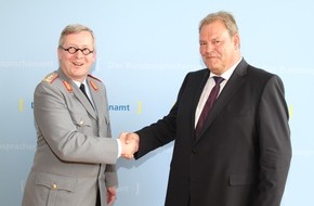 PIZ Personal: Dietmar Johannes Zimmer als neuer Präsident des Bundessprachenamtes begrüßt