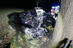 Polizeiinspektion Rotenburg: POL-ROW: ++ Schwerer Unfall zwischen Oldendorf und Badenstedt ++ ++ E-Scooter vor Lebensmittelmarkt geklaut: Wer kennt die Täter? ++ Zeven: Mann mit 2,82 Promille am Steuer ++