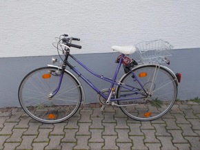 POL-PDLU: (Maxdorf) - Fahrräder suchen (rechtmäßigen) Eigentümer!