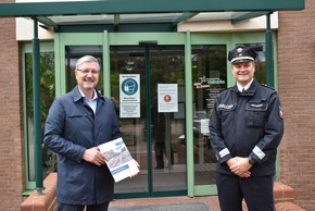 POL-NI: Übergabe der Sicherheitsberichte 2020 in der Polizeiinspektion Nienburg/Schaumburg