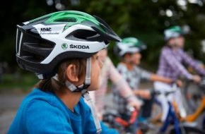 Skoda Auto Deutschland GmbH: SKODA ist offizieller Helmpartner des ADAC (BILD)