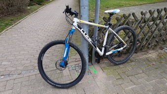 Polizeiinspektion Hameln-Pyrmont/Holzminden: POL-HM: Notorischer Fahrraddieb in Bad Münder festgenommen - Diebestouren in Hameln und Umgebung - Eigentümer eines sichergestellten Mountainbikes gesucht