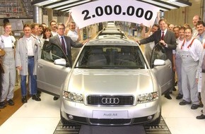 Audi AG: Produktions-Jubiläum der erfolgreichsten Modellreihe / Zweimillionster Audi A4 in Ingolstadt gefertigt