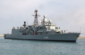 Presse- und Informationszentrum Marine: Fregatte "Niedersachsen" kehrt an die Jade zurück