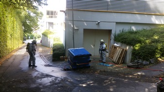 Freiwillige Feuerwehr Menden: FW Menden: ABC-Einsatz für die Feuerwehr Menden - Behälter mit Schwefelsäure umgestürzt
