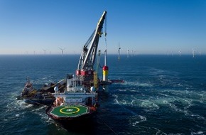 Trianel GmbH: Erster Rammschlag für den Trianel Windpark Borkum II / EWE und Trianel setzen erstes Fundament für kommunalen Offshore-Windpark