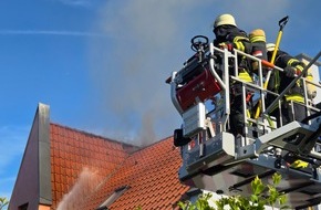 Feuerwehr Datteln: FW Datteln: Dachstuhlbrand