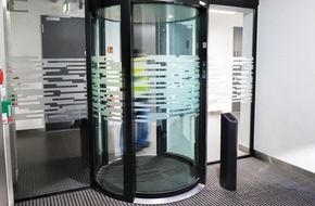 Boon Edam GmbH: Boon Edam stattet NTTs Frankfurt 4 Data Center mit Hochsicherheitstüren aus