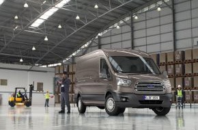 Ford-Werke GmbH: Neuer Ford Transit Courier feiert Weltpremiere auf der "Commercial Vehicle Show 2013" in Birmingham (BILD)