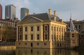 Niederländisches Büro für Tourismus & Convention (NBTC): Mondrian kocht Kaffee / Die fünf ungewöhnlichsten Kunstmuseen Hollands