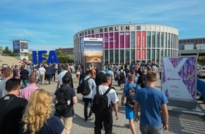 Messe Berlin GmbH: Veranstaltungsjahr 2016: Messe Berlin durchbricht erstmals Schallmauer von 300 Millionen Euro Umsatz