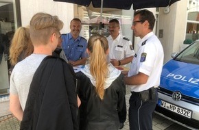 Polizeipräsidium Mittelhessen - Pressestelle Wetterau: POL-WE: Frische Präventionstipps auf dem Wochenmarkt in Bad Nauheim
