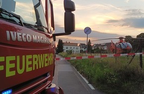 Feuerwehr Leverkusen: FW-LEV: Einsatzreicher Montag für die Feuerwehr Leverkusen