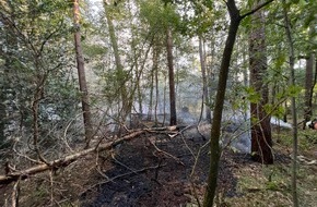 Feuerwehr Hünxe: FW Hünxe: Waldbrand mit Folgeeinsatz
