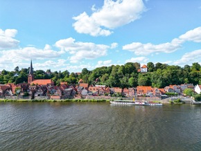 Jubiläumsreise von Lauenburg nach Dresden: 125jähriger Raddampfer besucht seinen „Geburtsort“ – und freut sich auf „Geburtstagsgäste“
