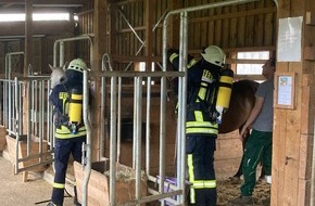 Feuerwehr Kirchhundem : FW-OE: Feuerwehr-Gruppenüben mal tierisch anders