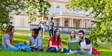 Universität Hohenheim: CWUR rankt Uni Hohenheim in Top 4,2 Prozent