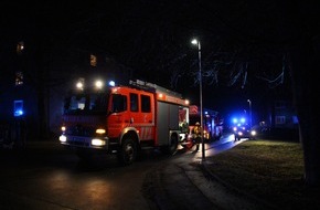 Freiwillige Feuerwehr Menden: FW Menden: Einsatz Feuerwehr Menden: Rauchentwicklung aus Gebäude