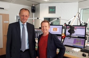MAASS-GENAU - Das Medienbüro: CDU-Politiker Friedrich Merz im Podcast "FRAGEN WIR DOCH!": "Für mich ist die Europa-Politik keine Perspektive mehr. Ich würde in der nationalen Politik meinen Platz sehen!"