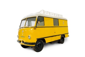 PM: Ein elektrisches Jahrhundert: Wie sich Post-Fahrzeuge in Deutschland weiterentwickelt haben / PR: An electric century: The evolution of postal vehicles in Germany