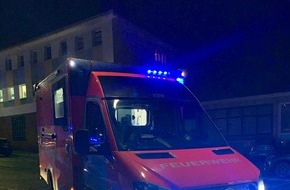 Feuerwehr Velbert: FW-Velbert: Kellerbrand mit Menschenleben in Gefahr