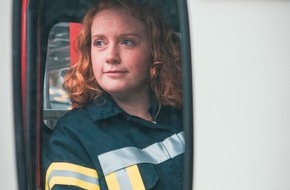 Feuerwehr Wenden: FW Wenden: Zum Weltfrauentag - Feuerwehr eine Männerdomäne? Denkste!