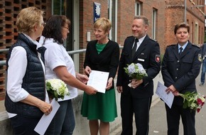 Polizeidirektion Hannover: POL-H: Wunstorf: Behördenleitung der Polizeidirektion Hannover würdigt Zivilcourage vierer Frauen