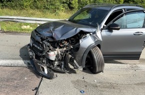 Autobahnpolizeiinspektion: API-TH: Vollsperrung nach Verkehrsunfall